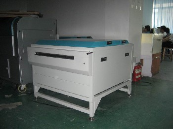 供应JY-280对开丝印移印印刷菲林冲片机
